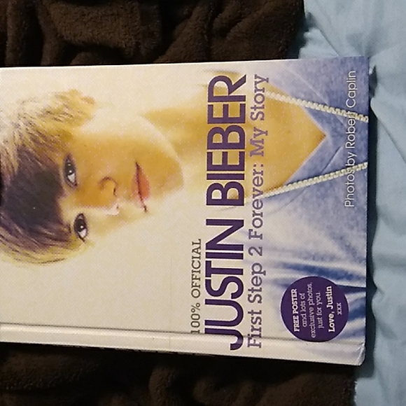 Justin Bieber Other - 100% Official Justin Bieber First Step 2 Forever: My Story book
